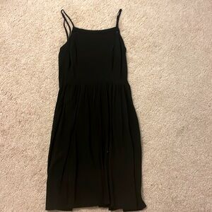 Black trending dress size 0 soft and stretchy with adjustable straps